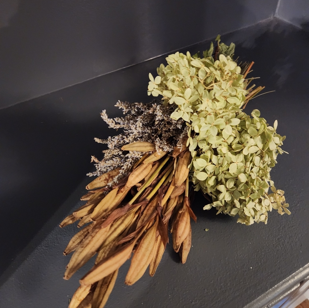 Real Dried Flower Bouquet With Aromatic Lavender